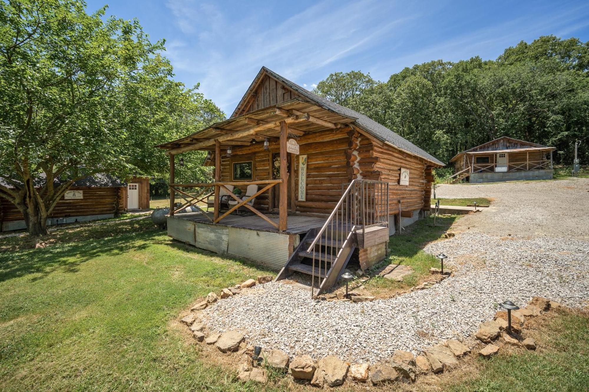 Villa Spring Hill Farm - The Velvet Rooster Alma Exterior foto